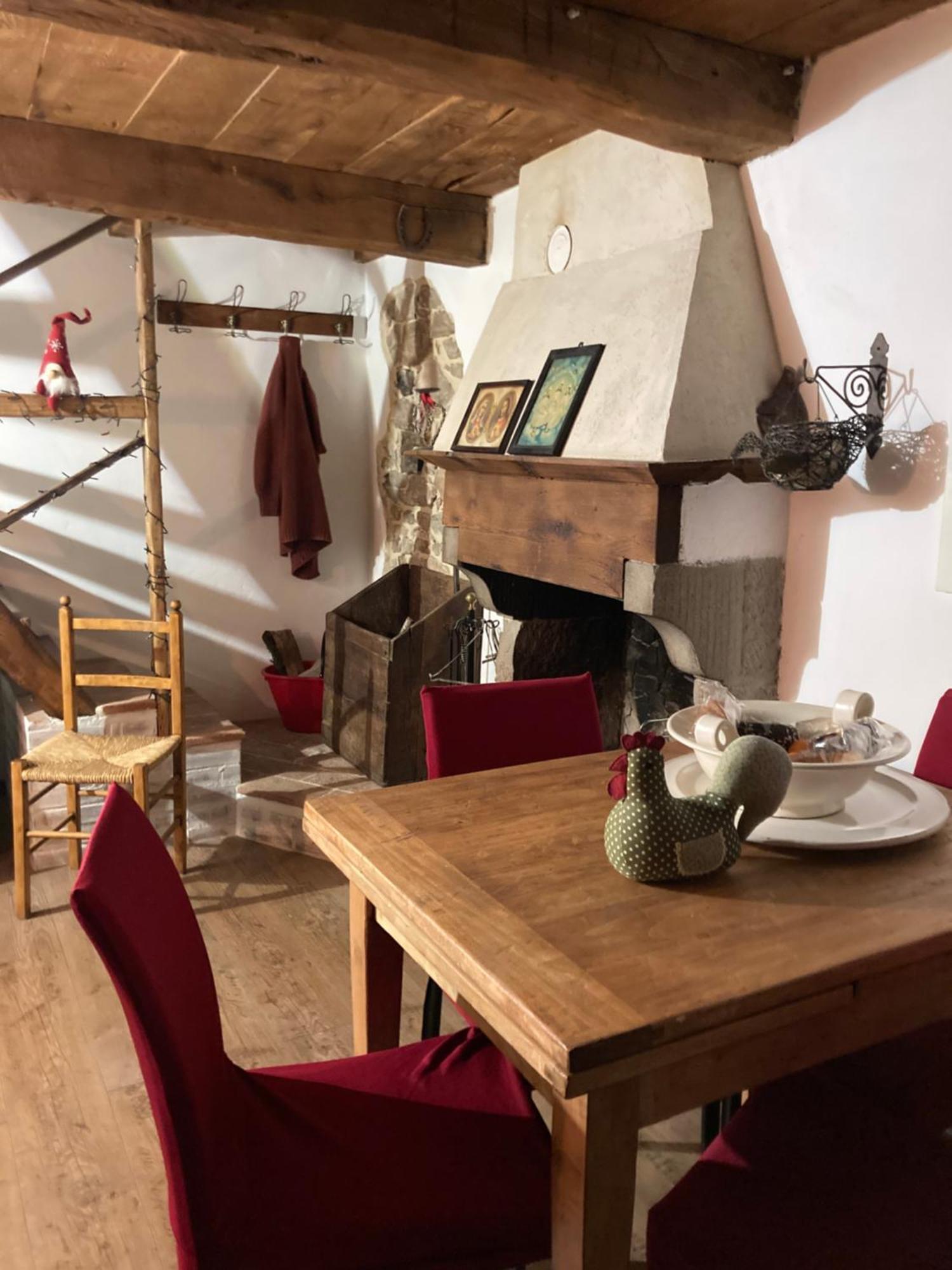 La Casina Del Prete Βίλα Caprese Michelangelo Εξωτερικό φωτογραφία